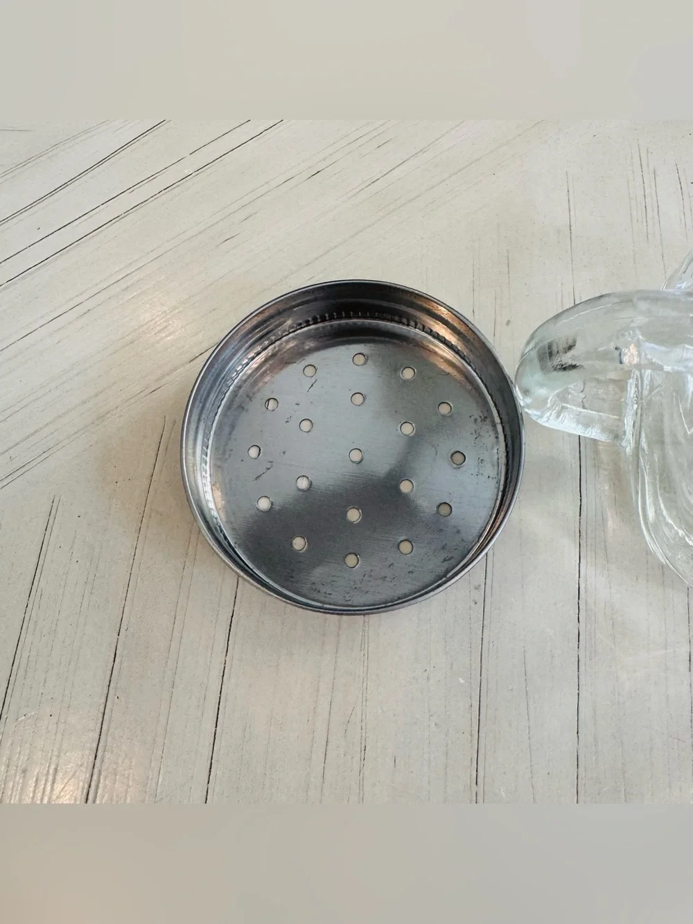 Country Style Mini Glass Mason Jar Mug w/ Handle & Silver Lid - 3.5” - Like New